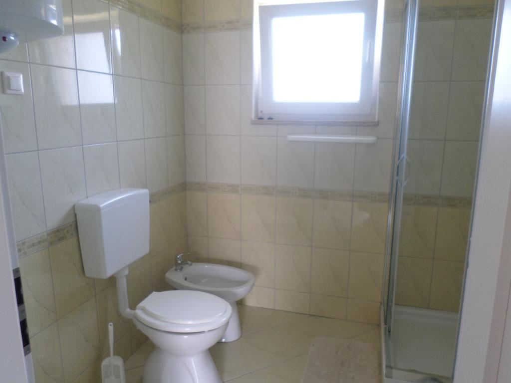 Apartment Jana Štinjan Eksteriør billede